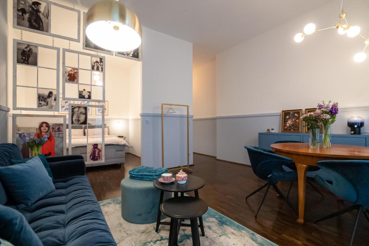 Designer Loft-Ferienwohnung Im Zentrum Mit Tiefgaragen-Parkplatz, Waschmaschine Und Privatterrasse Leipzig Exterior photo